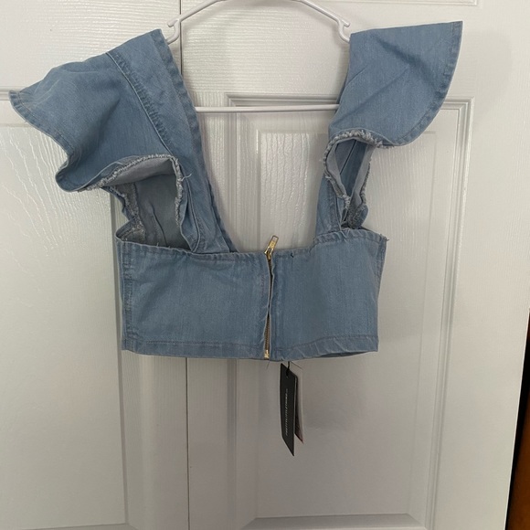 Denim Crop Top Pretty Little Thing - Picture 3 of 3